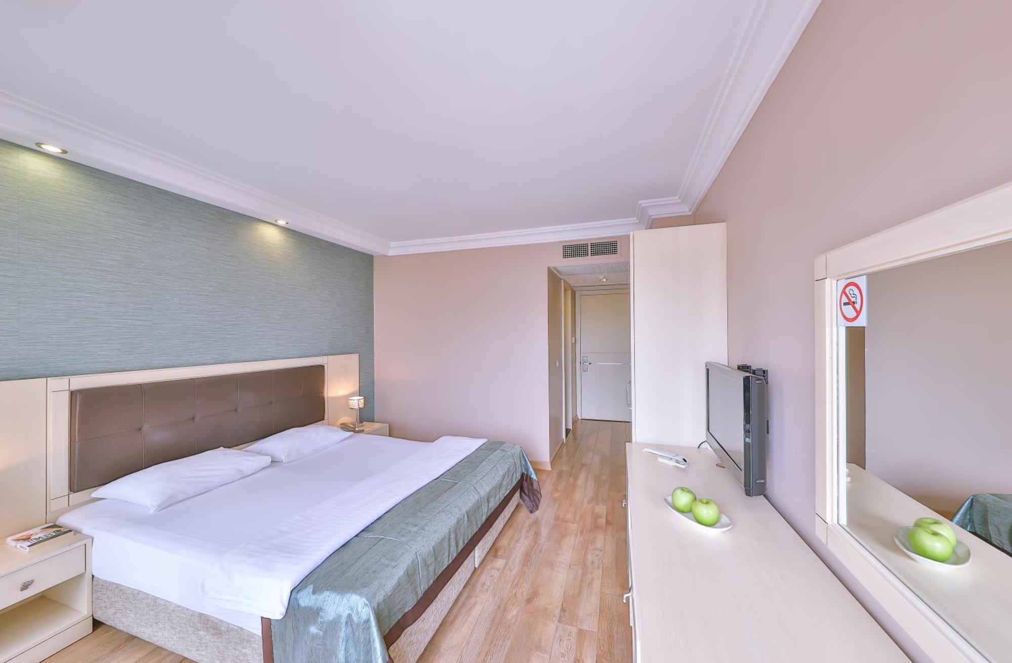 Buyukada Princess Hotel Адалар Екстер'єр фото